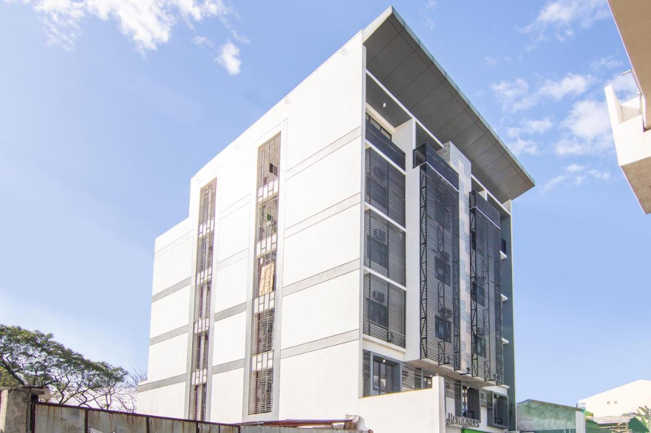 OYO 136 Regal Residences Cidade Quezon Exterior foto